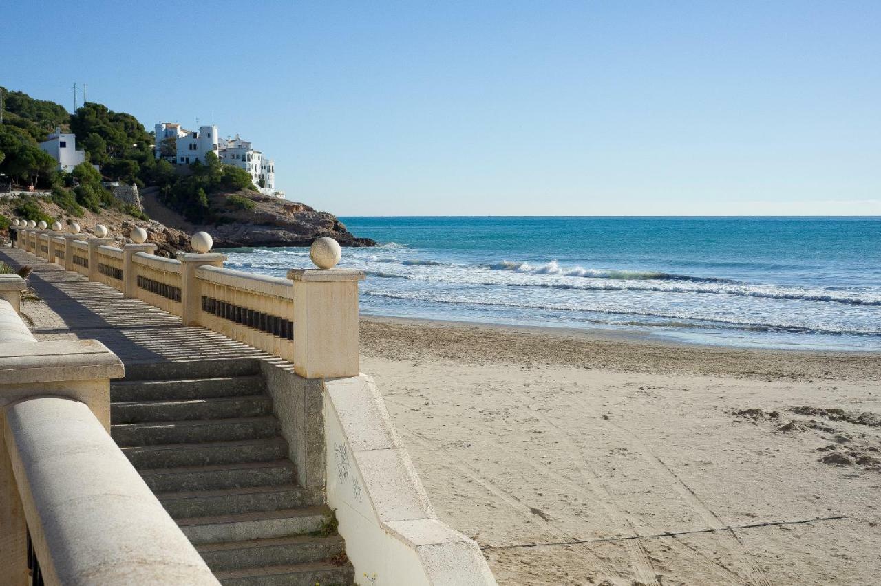 شقة Sitges Aiguadolc Playa المظهر الخارجي الصورة